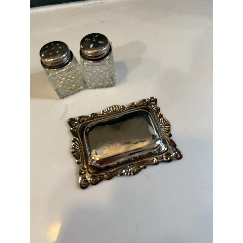 Vintage Mini Glass & Silver Plated Salt & Pepper Shaker With Tray